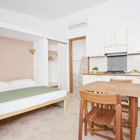 Il Borgo Con Piscina * トッレ・ヴァード