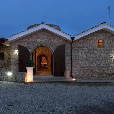 Il Borgo Con Piscina * トッレ・ヴァード