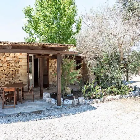 アパートホテル Il Borgo Con Piscina