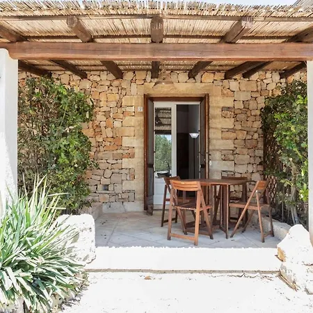 Il Borgo Con Piscina トッレ・ヴァード